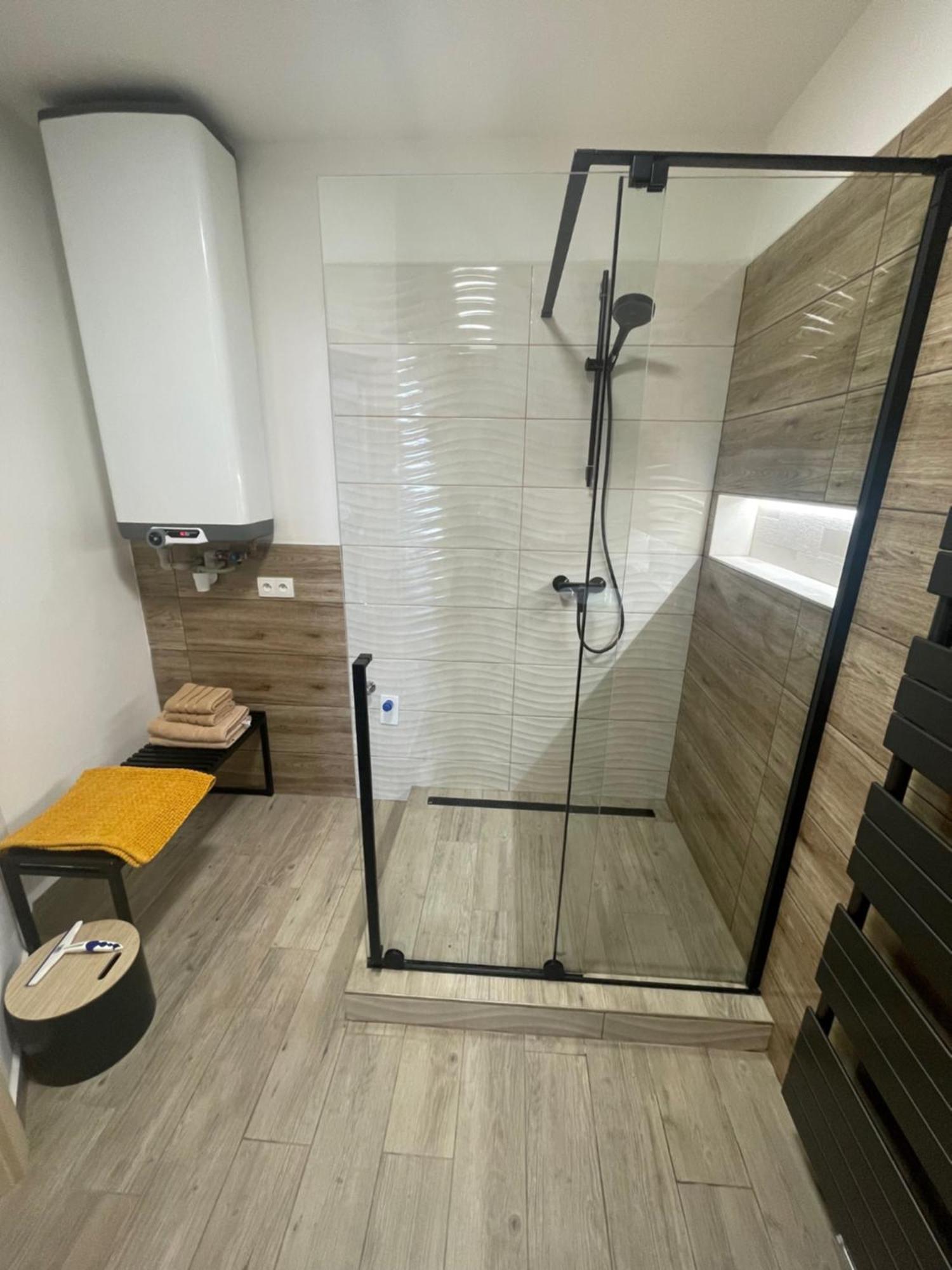 Apartman 184 - Vysoke Myto Exterior photo